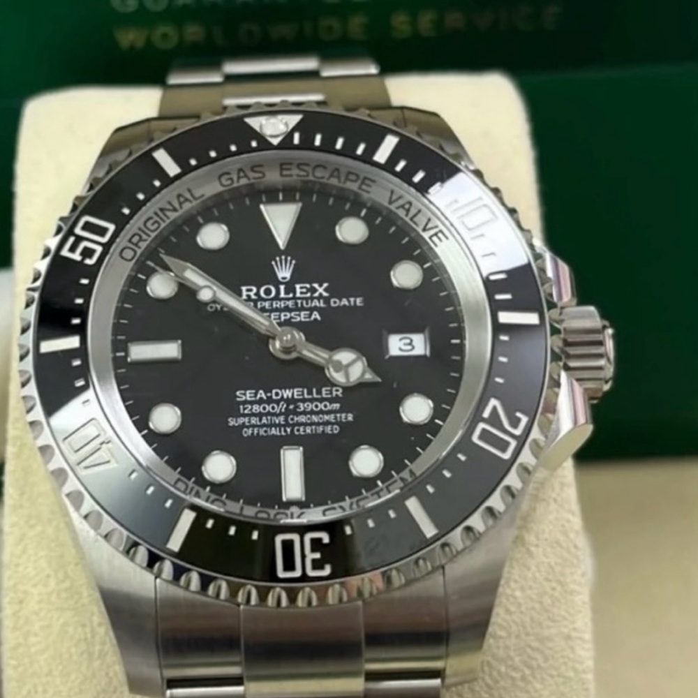 Rolex Sea-Dweller Deepsea 44
Watch - Black Dial (Ref# 126660) - Picture 4 of 16